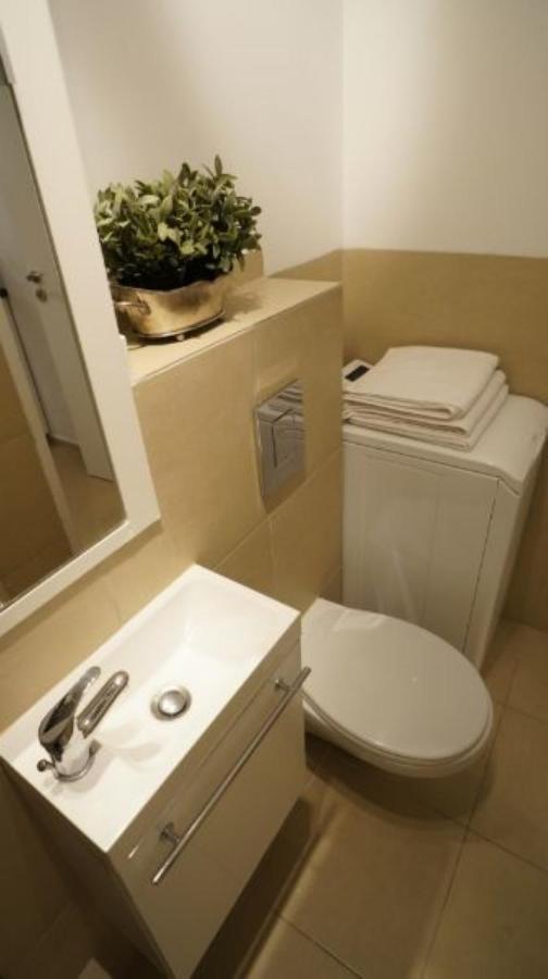 Bagno City Centre 16 Warschau Exterior foto